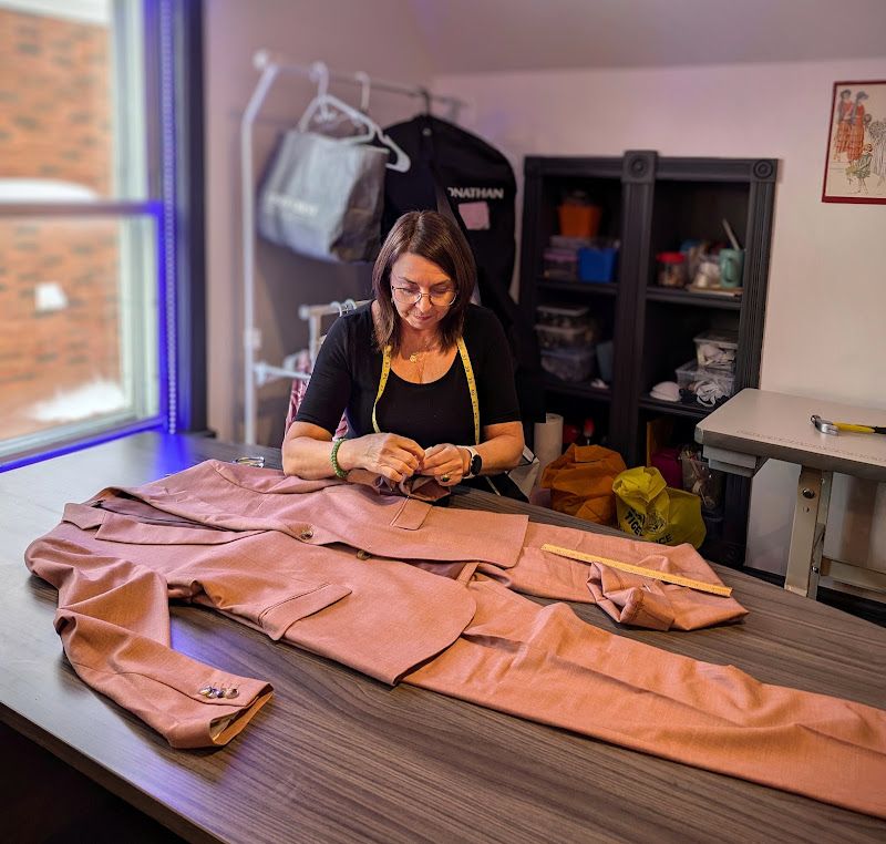 Couturière Line Robichaud – Retouches, Ajustements et Modifications (Sans Rendez-Vous)