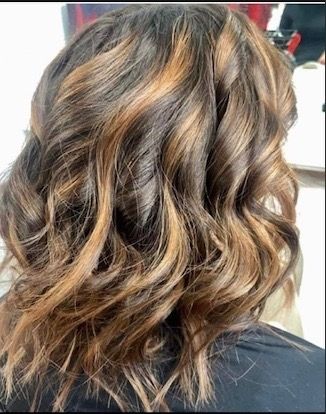 Salon Le 406