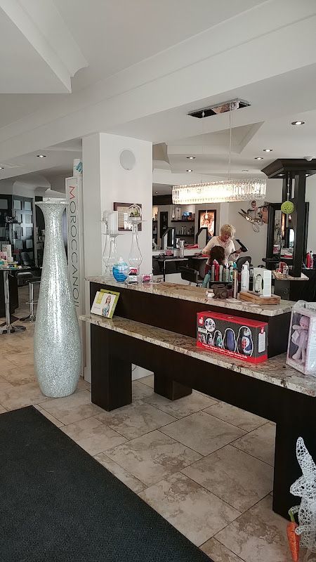Salon Multi Coupe & Spa