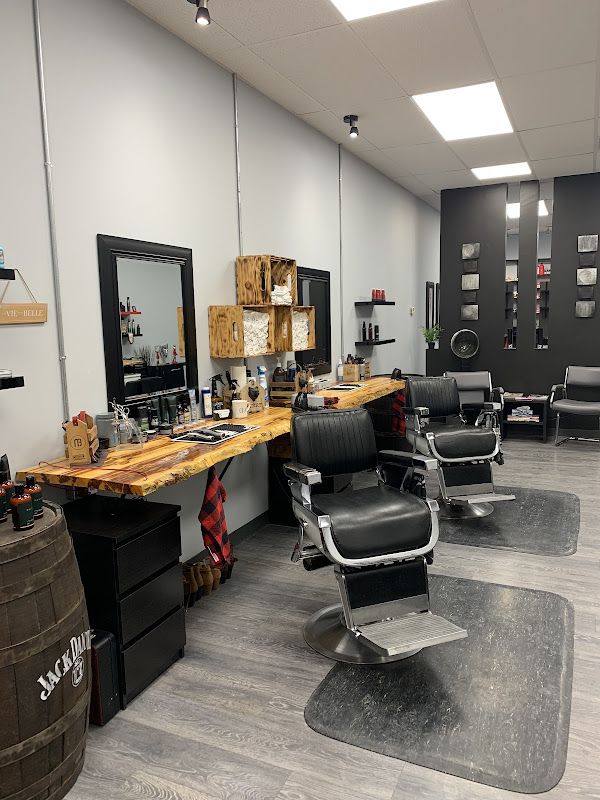 Salon de Coiffure Place Le Marquis