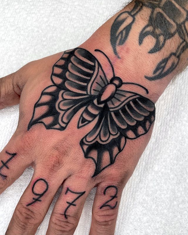 Tatouage la Crypte