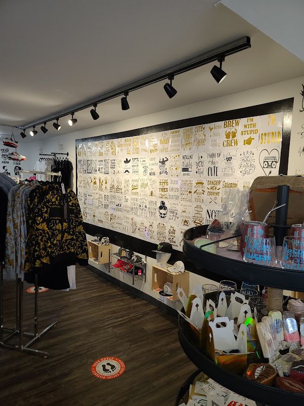 M C boutique