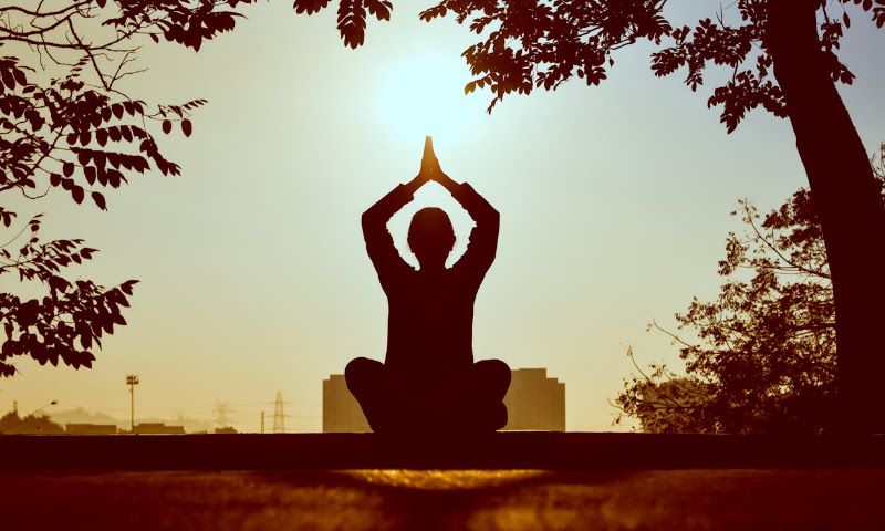 Présence - Ostéopathie - Réiki - Yoga - Loraine St-Pierre - Prévost