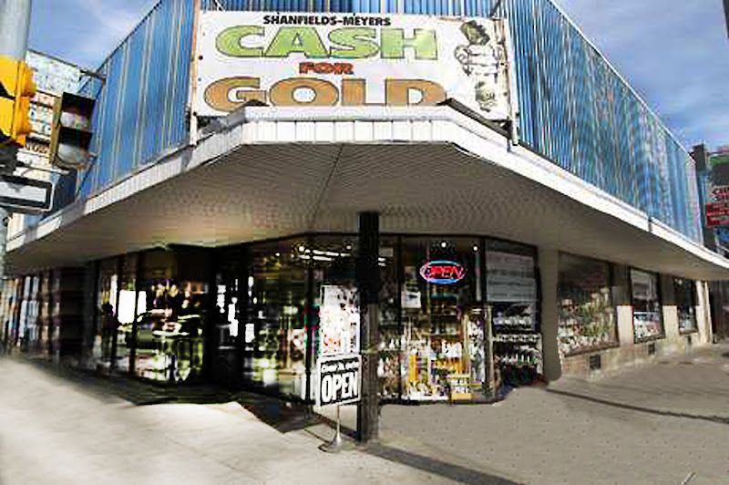 CANADA GIFT SHOP