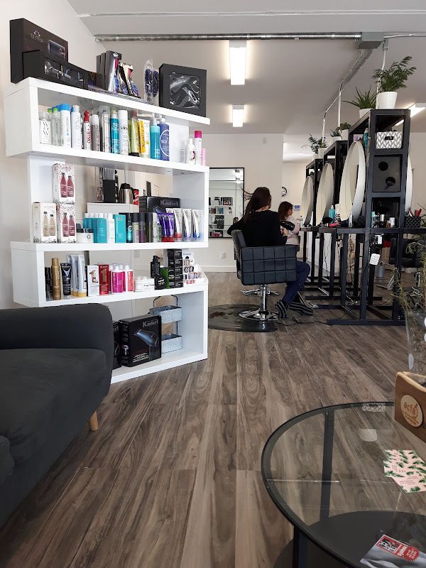 Salon Crystal