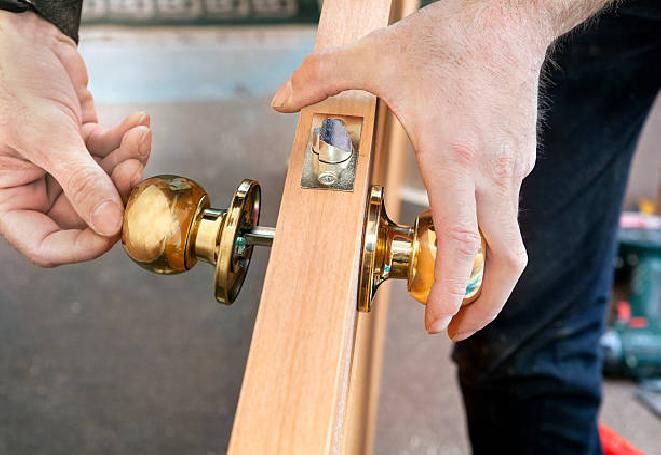 Renovation Locksmith & Security