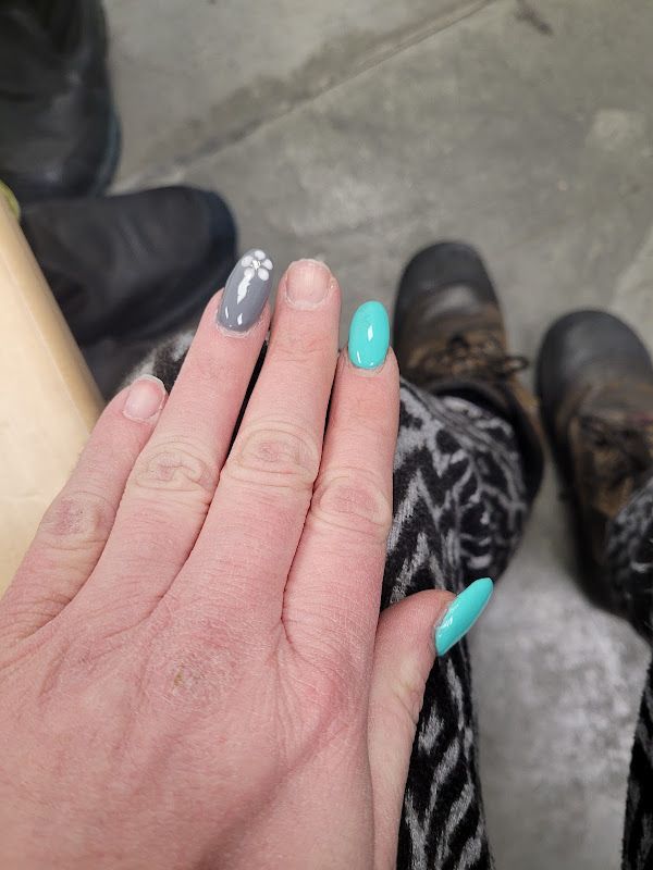 City Nails