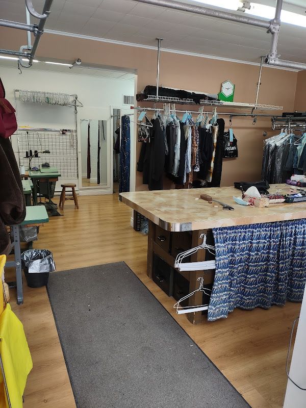 Ajustement J & M Couture Enr