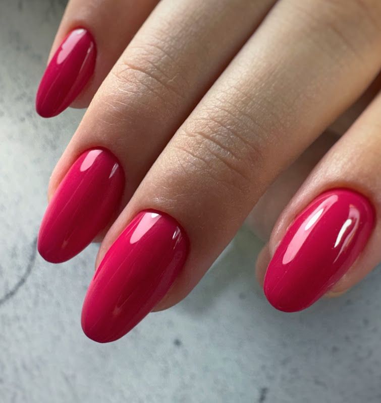 Russian manicure Montreal