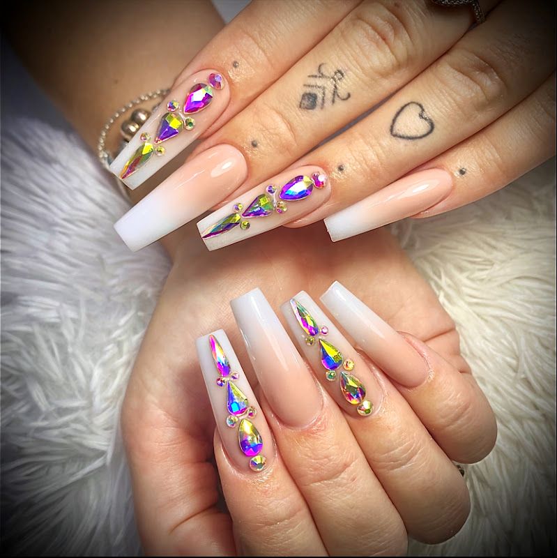 Ongles Yara