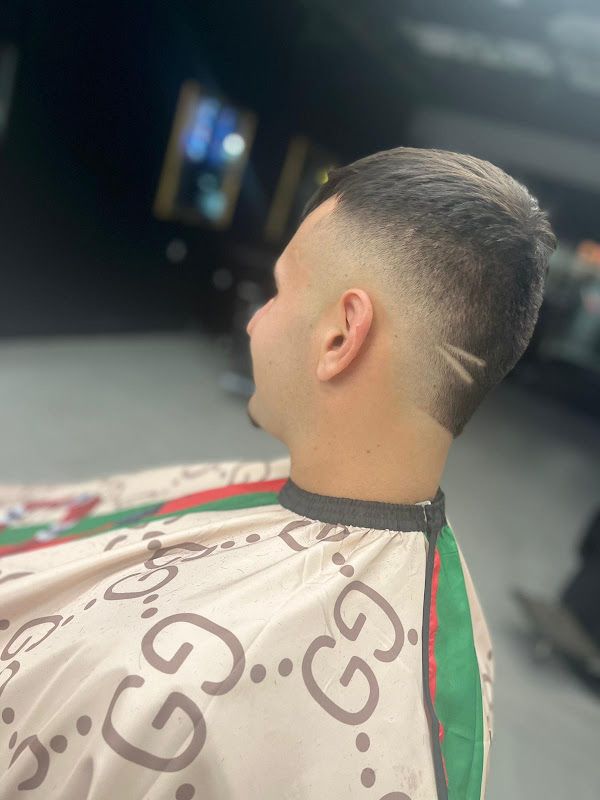 Crystal Cutz BarberShop