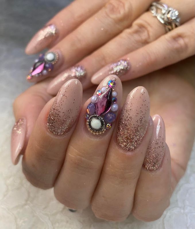 Ongles Dominique Hamel